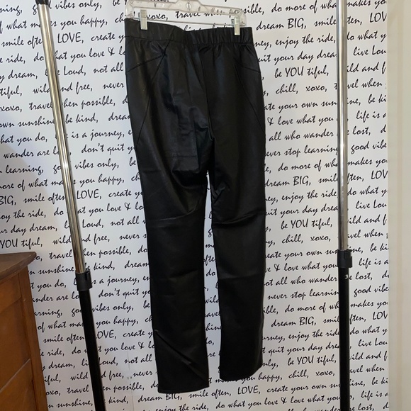 NWOT PILCRO GLASGOW FAUX LEATHER SKINNY PANTS - Picture 12 of 13